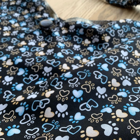 Handcrafted Dog Paw Print Hobo bag - Picture 5 of 8